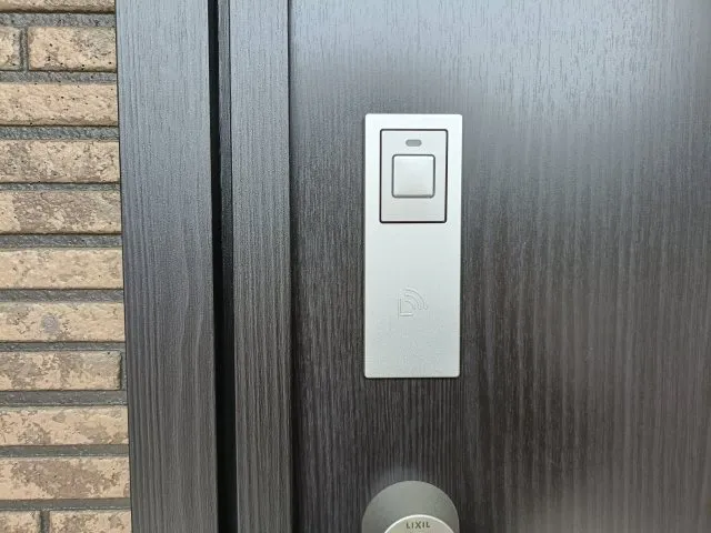 玄関カードキー