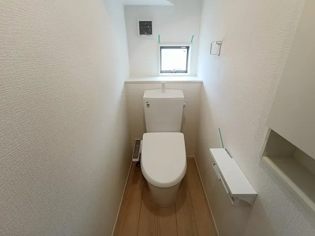 家計に優しい節水タイプ。汚れもつきにくく、お掃除ラクラク。