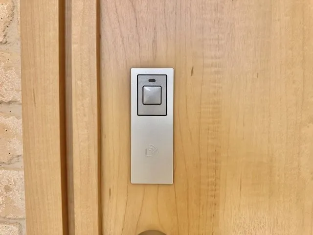玄関カードキー