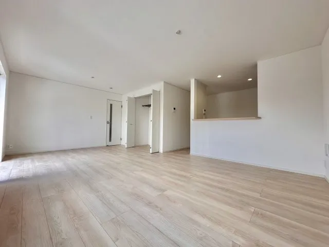 写真からも伝わる通り、日当たりと風通しの良さがおすすめの空間です！